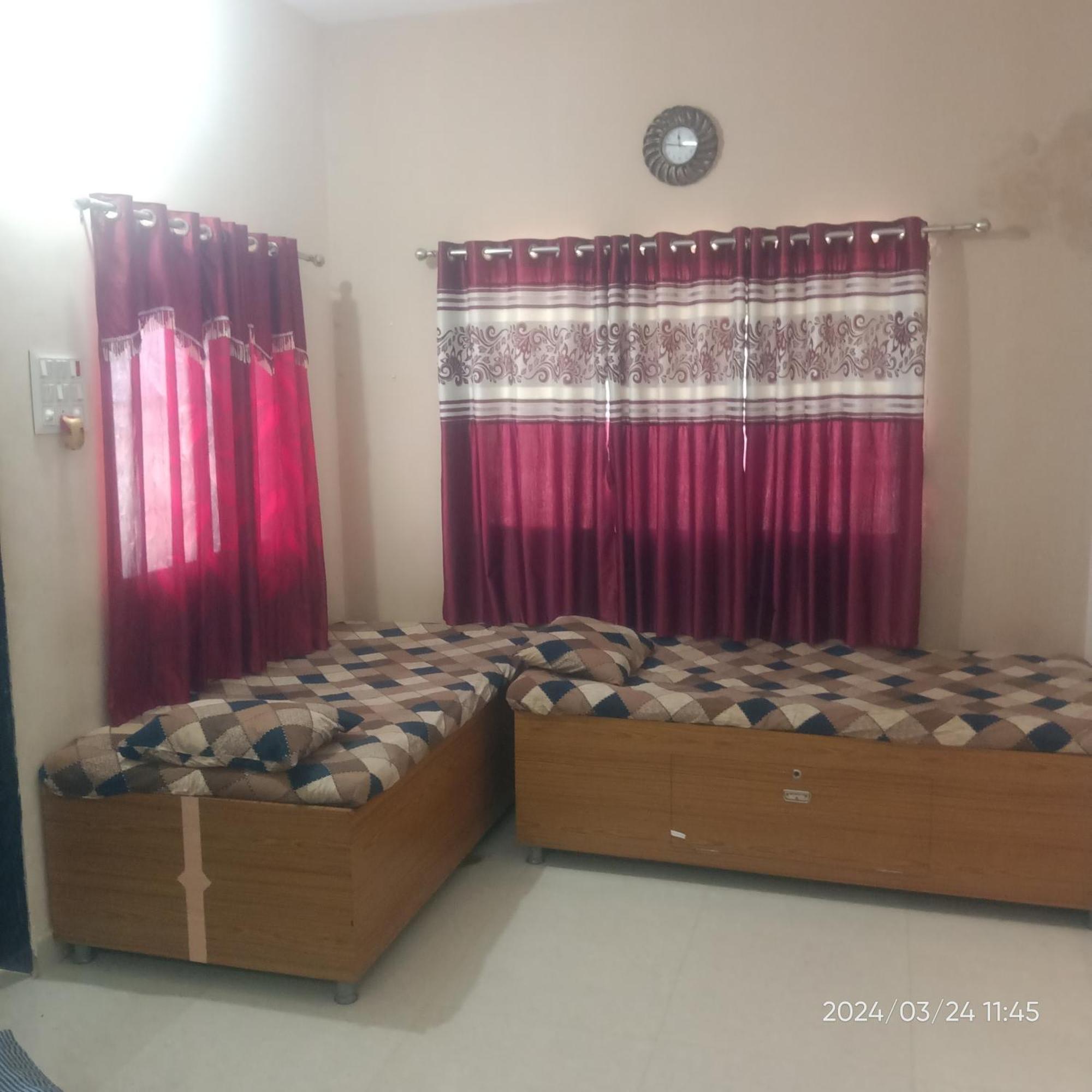 Dwarka Home Stay 2 Only Family 외부 사진