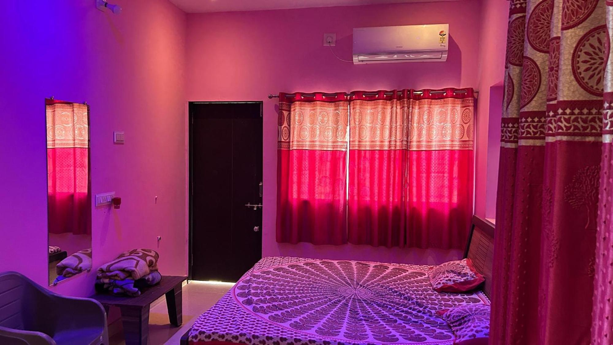 Dwarka Home Stay 2 Only Family 외부 사진
